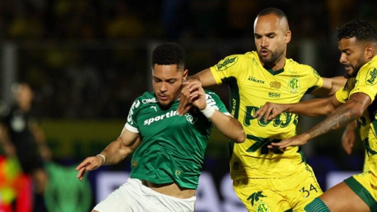 Palmeiras amarga nova derrota e mantém jejum contra rivais do G-5