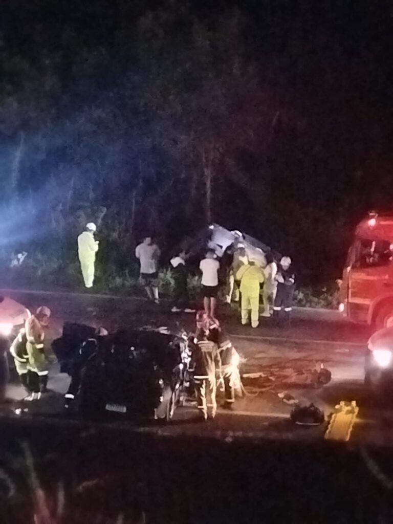 Grave acidente no Contorno Norte resulta em morte de passageira