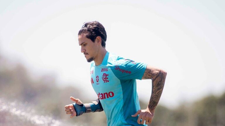 Pedro avança na recuperação e anima torcida para final da Libertadores