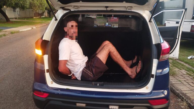 Suspeito de tráfico é preso após tentativa de fuga em loteamento