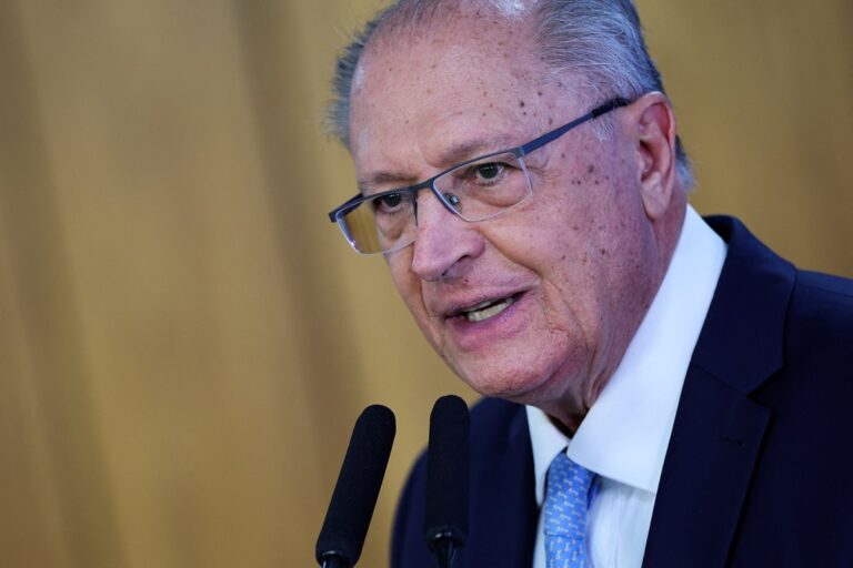 Alckmin reafirma que negociações com os EUA estão em andamento