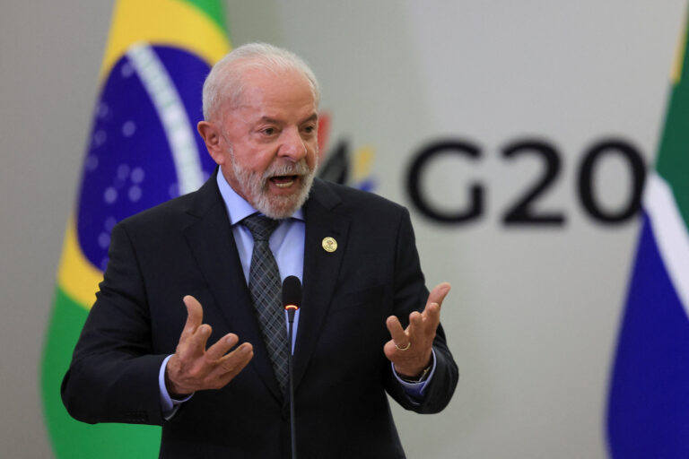Lula promove parcerias com Moçambique e defende BNDES para projetos internacionais