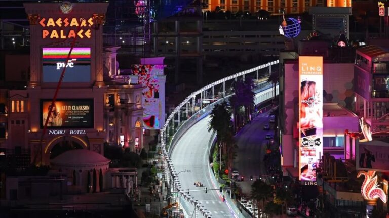 Problemas com tampa de bueiro marcam treino em Las Vegas