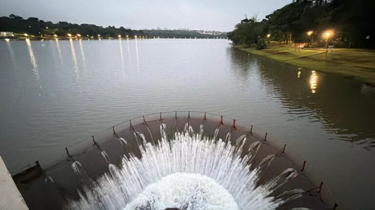 Chuva e temperaturas amenas em Cascavel