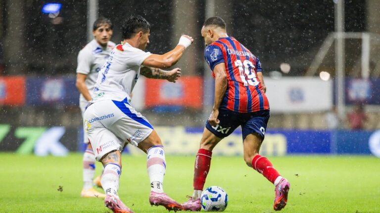Fortaleza derrota Bahia e intensifica disputa contra o rebaixamento