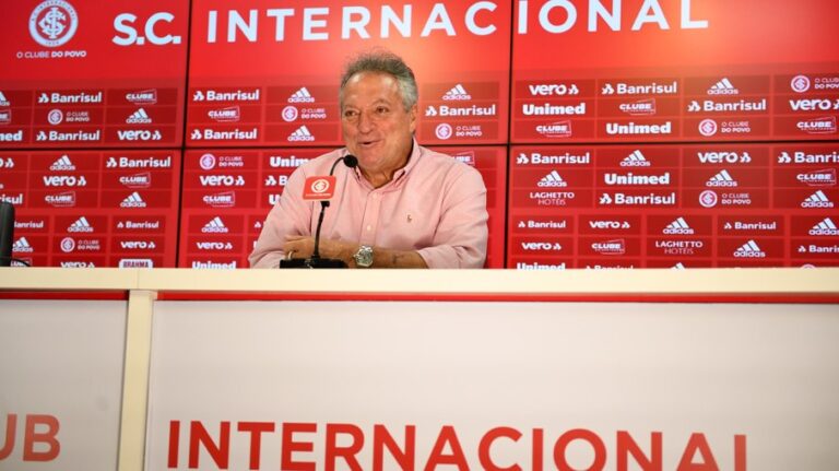 Abel Braga assume o Internacional com missão de evitar rebaixamento