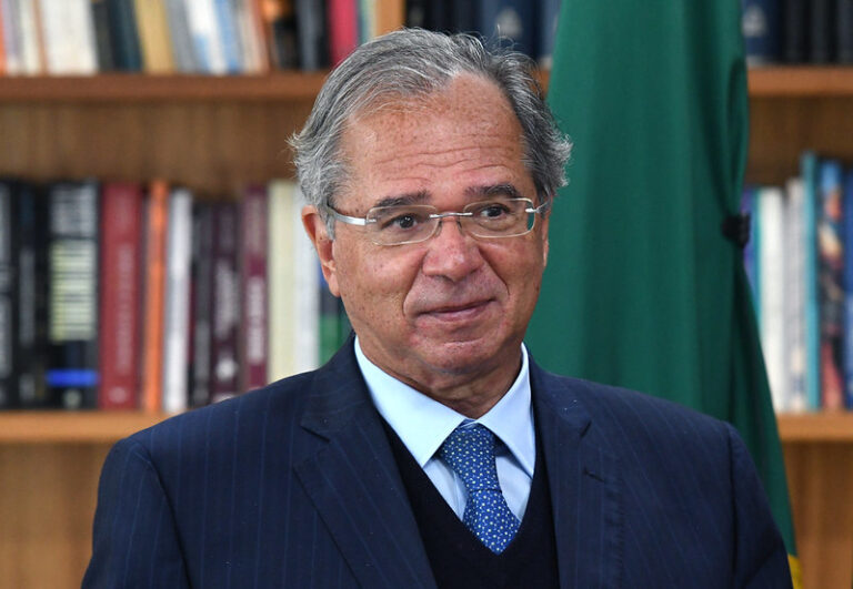 Paulo Guedes defende dois mandatos para mudar o Brasil