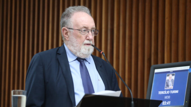 Deputado Tercilio Turini destaca ação emergencial após tornado em Rio Bonito do Iguaçu