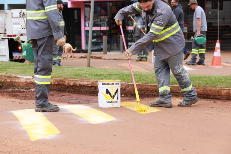Força-tarefa realiza melhorias em Espigão Azul nesta sexta-feira