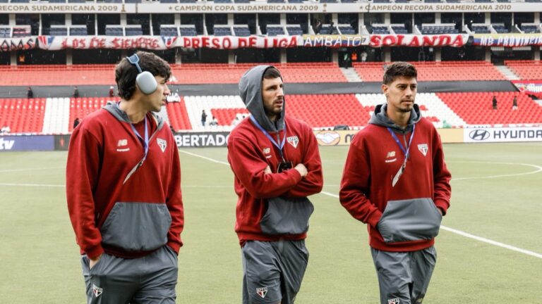 São Paulo enfrenta a LDU em busca de vitória na Libertadores