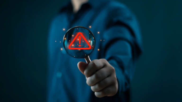 Cibercrimes podem aumentar na Black Friday de 2025, alerta especialista