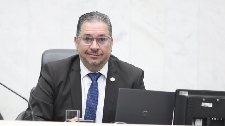 Aprovação do Dia do Capelão no Paraná