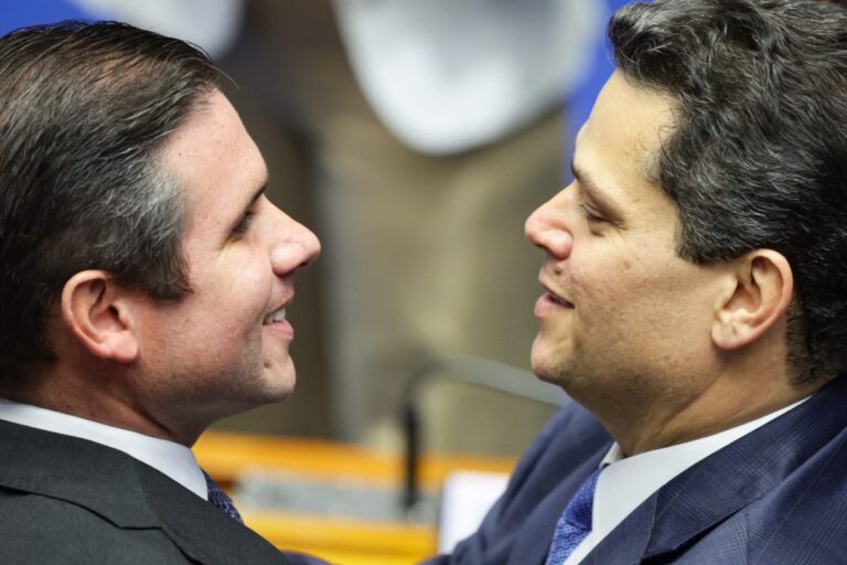 Davi Alcolumbre e a PEC da Blindagem: novos rumos na tramitação