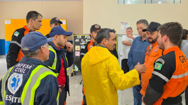 Cobra Repórter pede ações da Defesa Civil para famílias afetadas por temporais