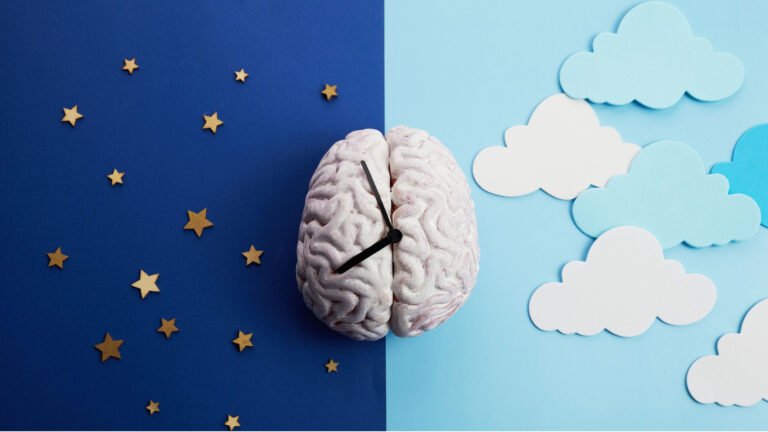 Entenda por que algumas pessoas acordam antes do despertador