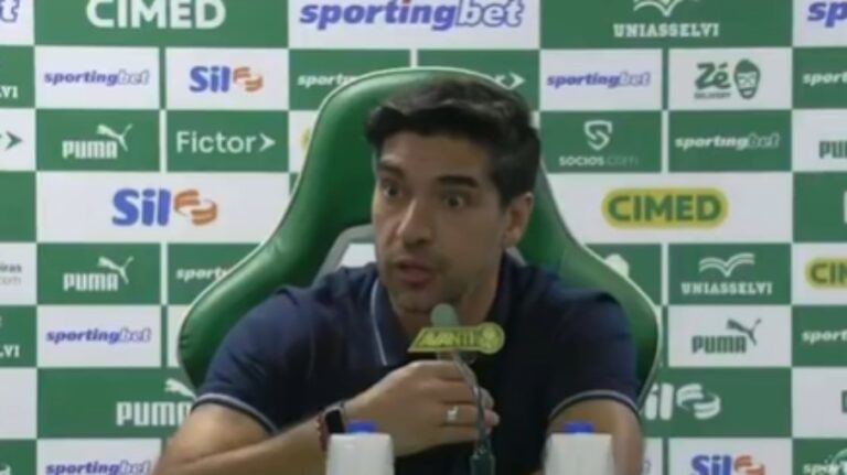 Abel Ferreira critica arbitragem e defende Ramon Abatti como um dos melhores