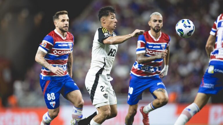 Fortaleza vence Atlético Mineiro e se aproxima do Internacional na tabela