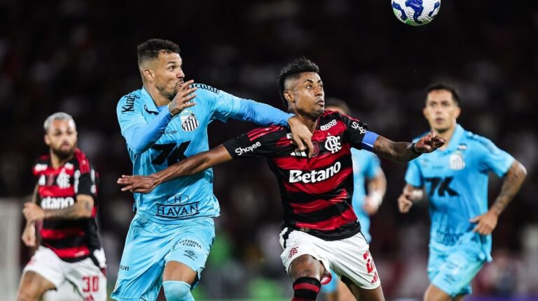 Comentarista critica multa de R$ 100 mil a Bruno Henrique com ironia