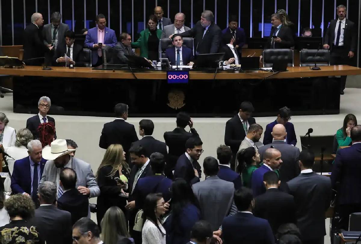 PEC da blindagem aprovada: entenda os impactos