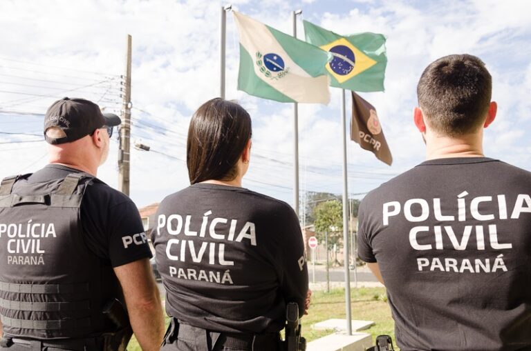 Promoção de 300 policiais civis no Paraná