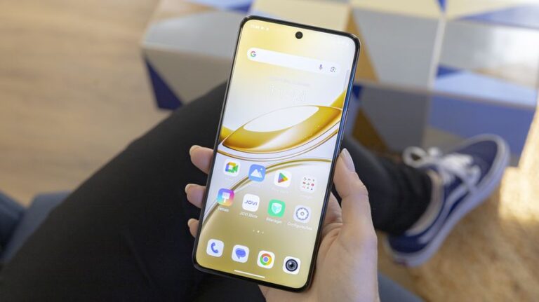 Jovi V50 tem desconto de mais de R$ 1.000 na Black Friday