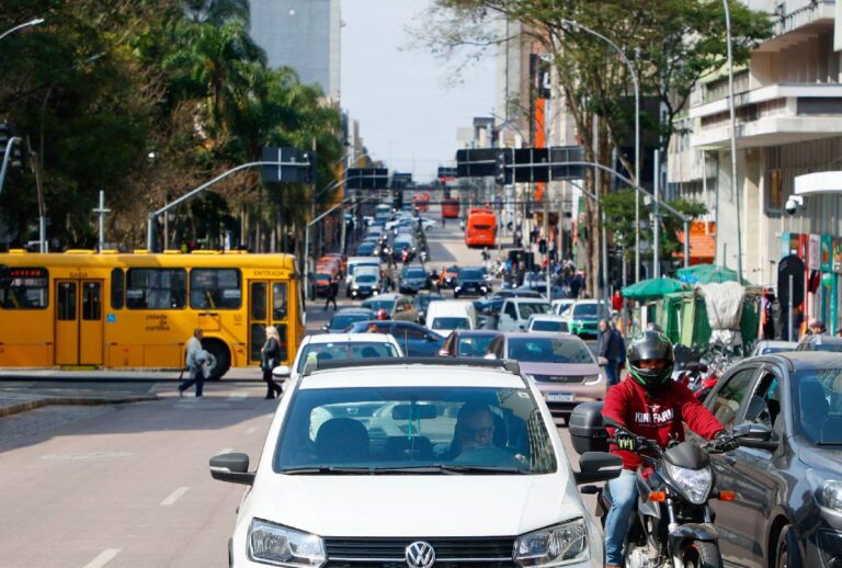 Desconto significativo no IPVA 2026 para cidadãos do Paraná