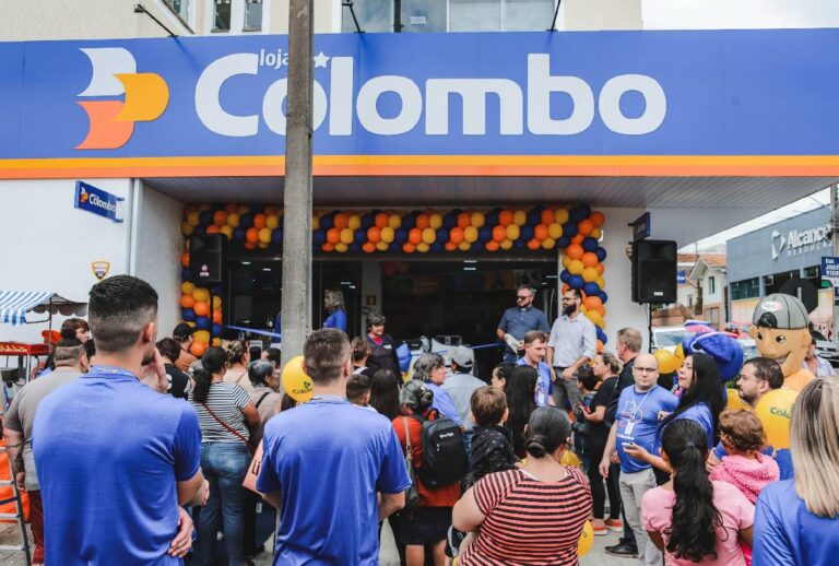 Lojas Colombo abre sua primeira unidade em Rebouças