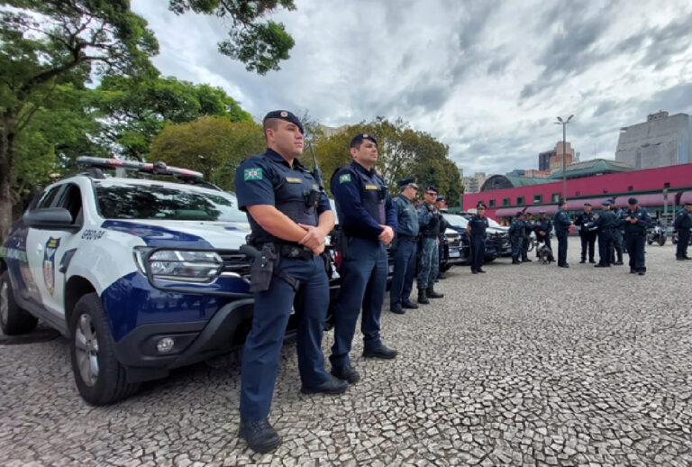 Reforço da Guarda Municipal para o Natal em Curitiba
