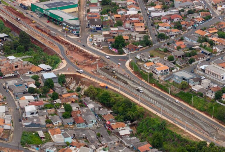 Rodovia paranaense será interditada para obras de trincheira