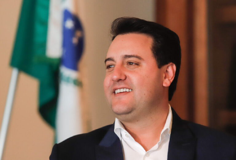 Ratinho Jr. lidera aprovação entre governadores, revela pesquisa