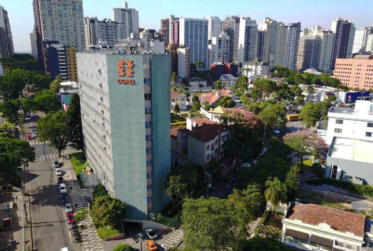 Desligamento programado afeta bairros de Curitiba