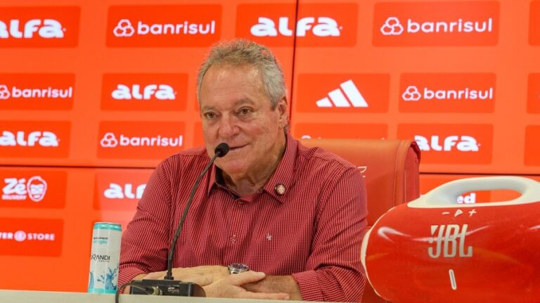 Abel Braga se desculpa por declaração homofóbica no Internacional