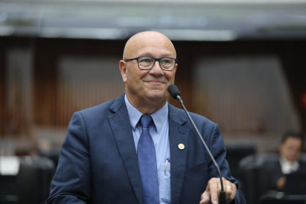 Romanelli Propõe Valorização Salarial no Paraná: Metalúrgicos Apoiam a Iniciativa
