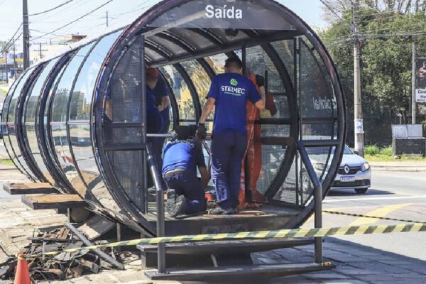 Atenção, passageiros de Curitiba: Seis estações-tubo serão temporariamente desativadas para revitalização
