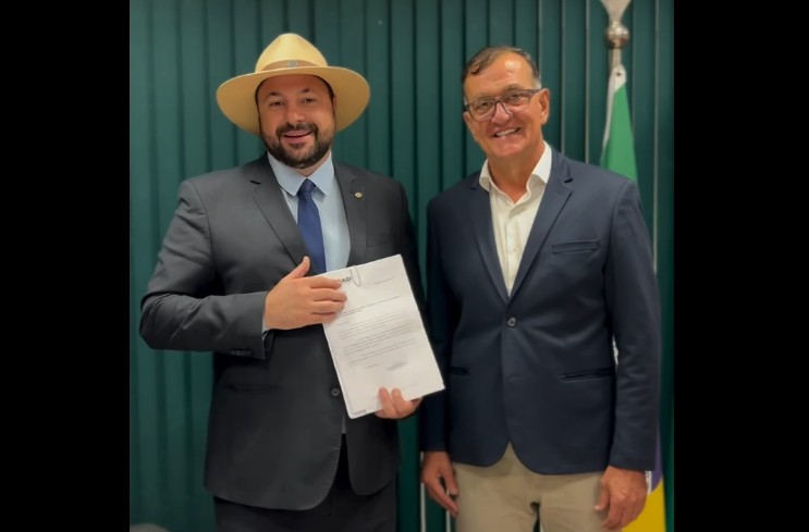 Deputado Geraldo Mendes e o prefeito de Tibagi, Rildo Leonardi (Foto: Reprodução/GM)