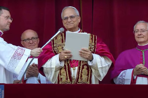 Robert Francis Prevost é eleito Papa Leão XIV, o primeiro pontífice norte-americano da história Robert Francis Prevost, o Papa Leão XIV (Reprodução: Vatican News)