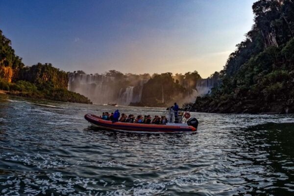 Serviços ligados ao turismo cresce no Paraná