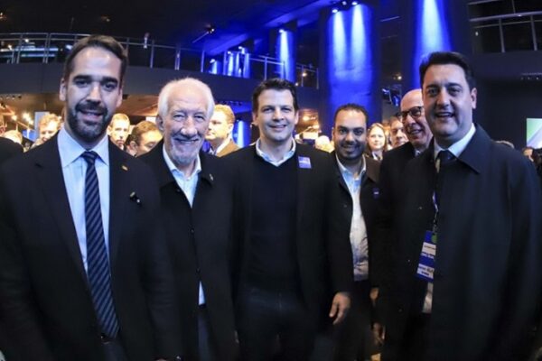 Por cima da carne seca