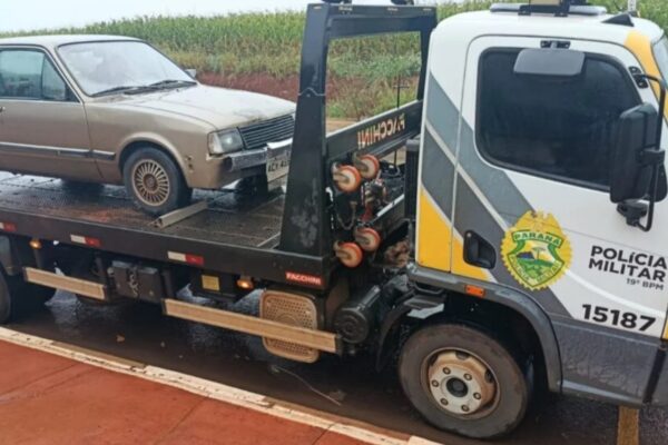 Adolescentes são detidos em Toledo com Chevette furtado