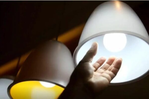 2,11 milhões de paranaenses deixarão de pagar conta da luz