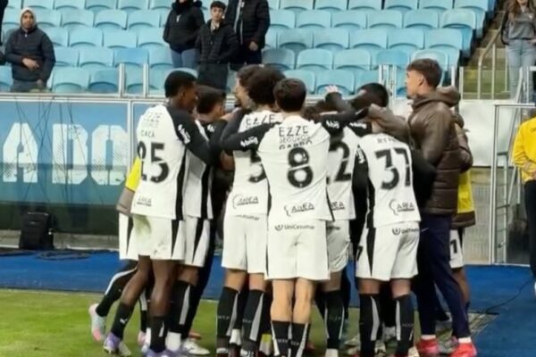Brasileirão: Golaço de Bidon Garante Empate entre Grêmio e Corinthians em Jogo Disputado