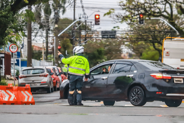 Ruas de Santa Felicidade terão bloqueios para realização de corrida