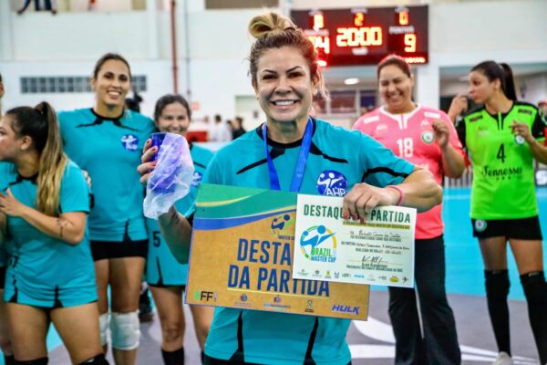 Policial civil é convocada para a Seleção Feminina Brasileira de Handebol Master