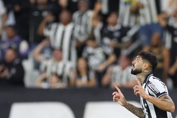 Turbulência em General Severiano: Botafogo Troca de Técnicos e Busca Estabilidade em 2025
