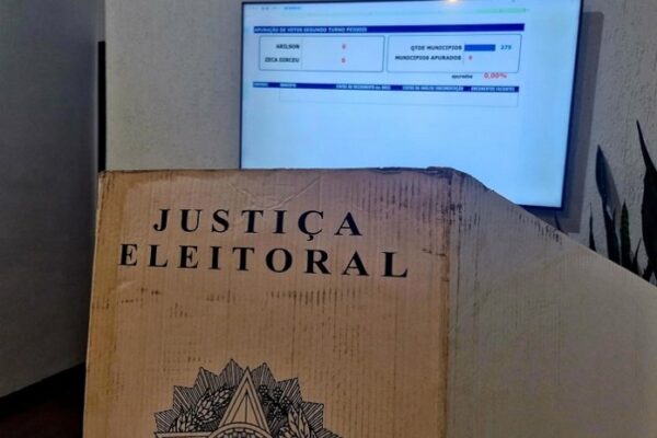 Eleição do PT Paraná teve morto votando