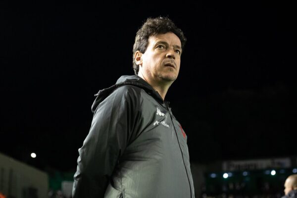 Duelo de Necessidades em São Januário: Vasco e Corinthians Buscam Reabilitação no Brasileirão