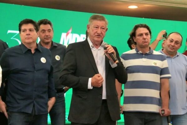 Renato Adur é estimulado a articular candidatura ao governo