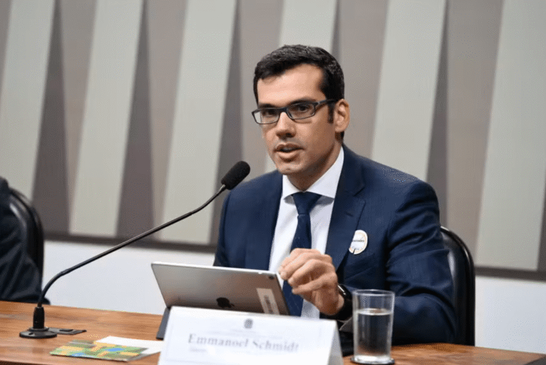Emmanoel Rondon assume a liderança dos Correios