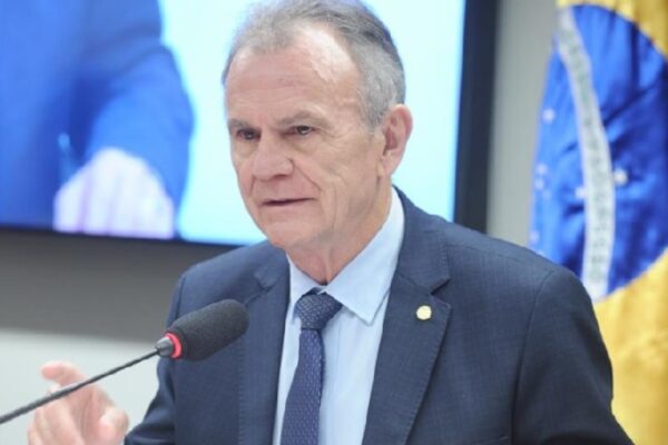 Progressistas passa por processo de esvaziamento