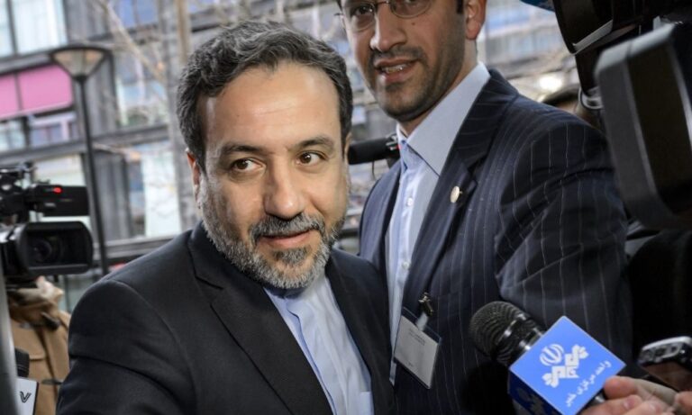 Irã propõe programa nuclear para evitar sanções